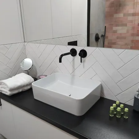 Old Town Nest - 2 Sypialnie, Balkon, Parking W Hali Gdańsk