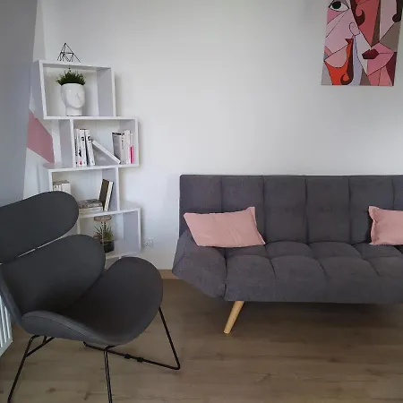 Old Town Nest - 2 Sypialnie, Balkon, Parking W Hali *