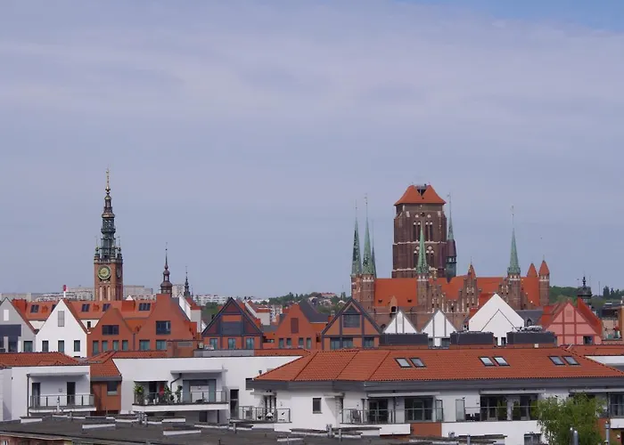 Old Town Nest - 2 Sypialnie, Balkon, Parking W Hali Daire Gdansk