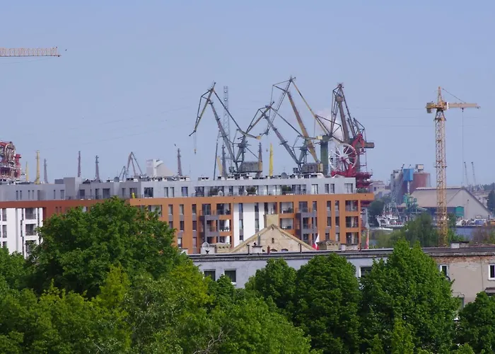 Old Town Nest - 2 Sypialnie, Balkon, Parking W Hali *