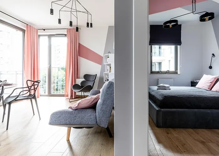 Apartman Old Town Nest - 2 Sypialnie, Balkon, Parking W Hali